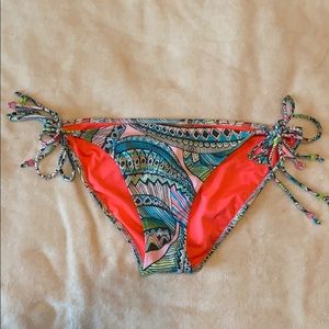 Victoria’s Secret string bikini bottom
